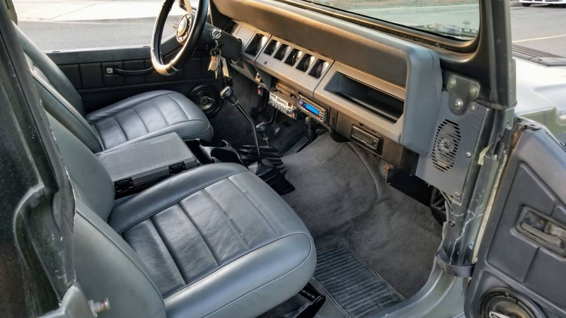 Illustration for article titled At $7,500, Will This 1991 Jeep YJ “Landrunner” Land a Buyer?